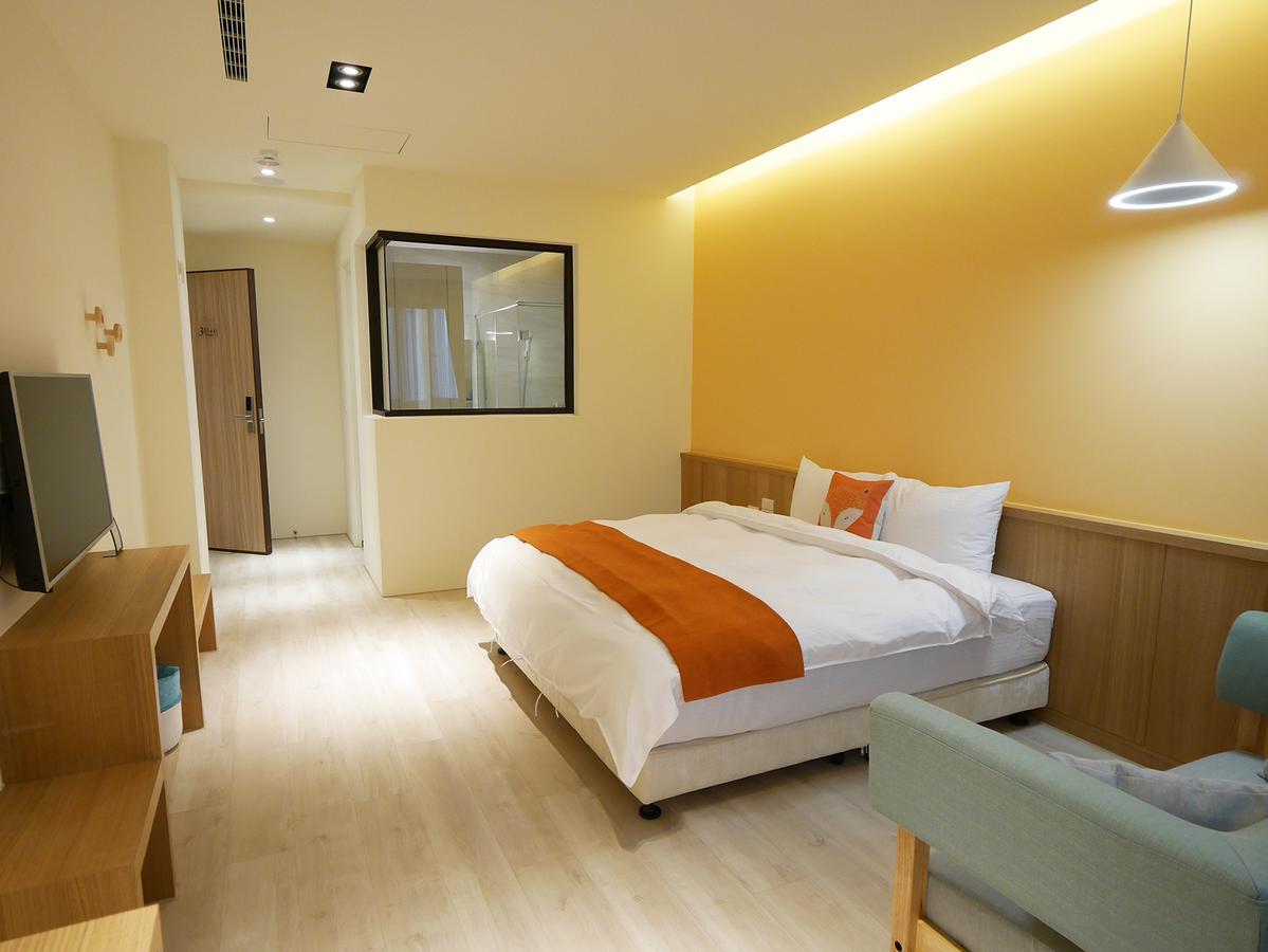 See Moon Homestay Юйчи Экстерьер фото